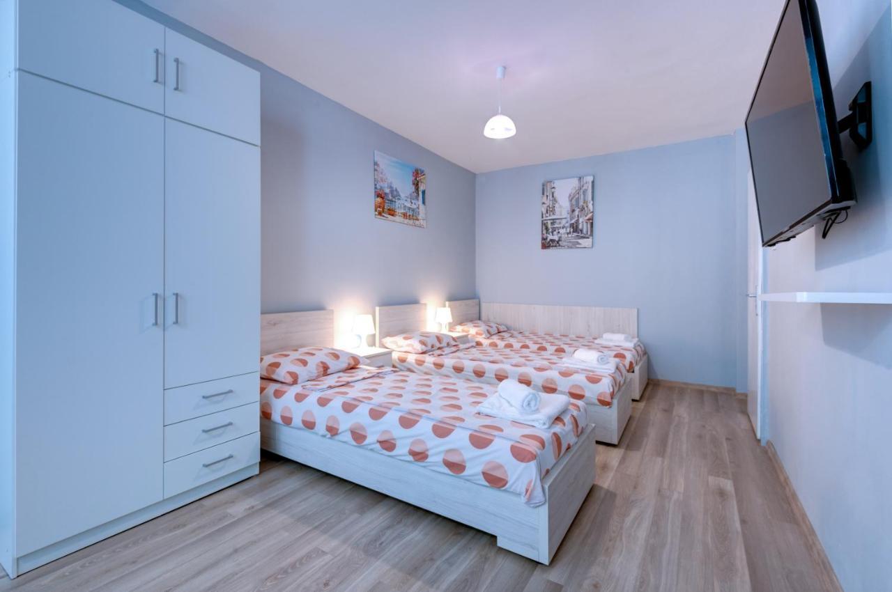 Daisy - 3 Room And Kitchen Apartment In Lazur Burgaz Dış mekan fotoğraf